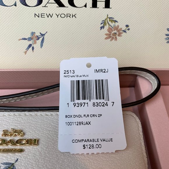 Coach Boxed Corner Zip Wristlet - Picture 4 of 4